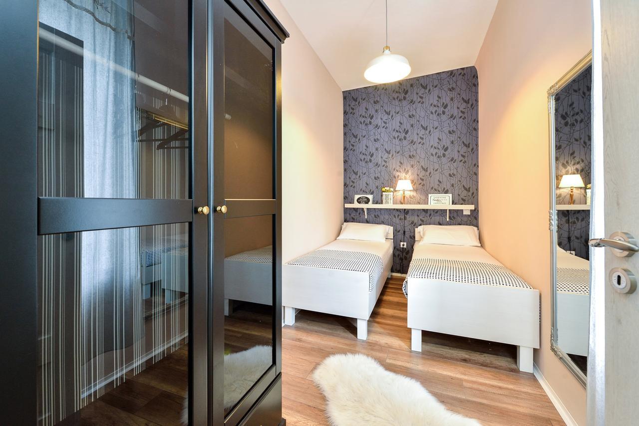Apartments Fontana Задар Екстериор снимка